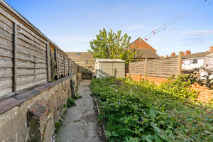 Photo 26- click for photo gallery